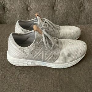 New Balance Womens Cruz V1 Fresh Foam Fabric Low Top Lace, Rain Cloud size 9